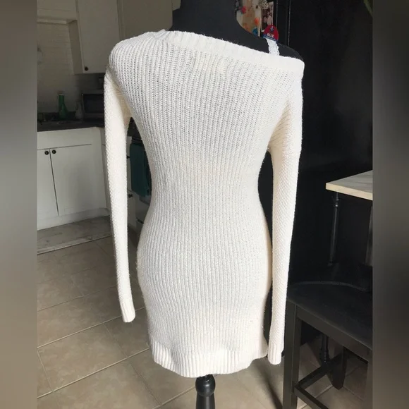 Y2K Hollister ivory sweater dress - Picture 4 of 12